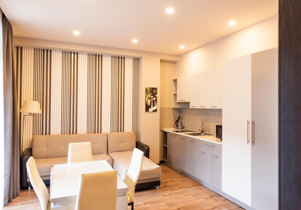 טביליסי Sani Apart Hotel מראה חיצוני תמונה