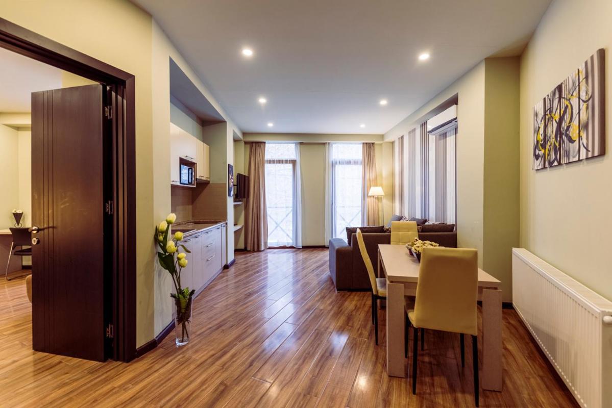 טביליסי Sani Apart Hotel מראה חיצוני תמונה